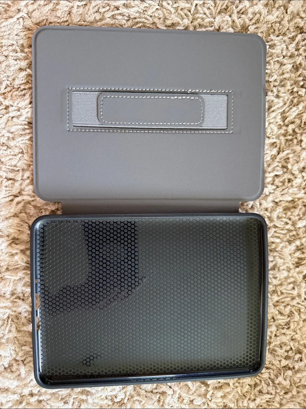 The Moon Kindle Paperwhite 12th Generation/Colorsoft (2024) page case